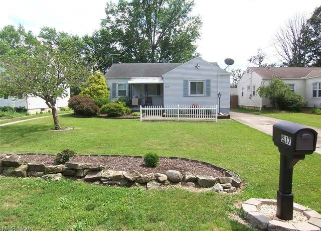 Property at 517 Metcalf Rd, Elyria, OH 44035, 3 beds, 1 bath