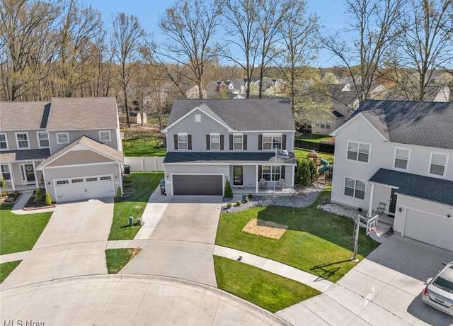 Property at 4591 Boulder Ln, Lorain, OH 44053, 4 beds, 2.5 baths