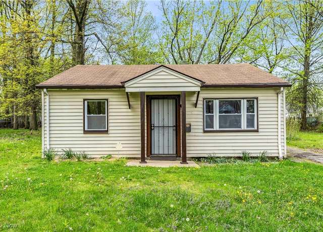 Property at 4428 E 142nd St, Cleveland, OH 44128, 2 beds, 1 bath