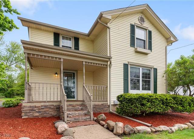 Property at 315 W Main St, Canfield, OH 44406, 3 beds, 1.5 baths