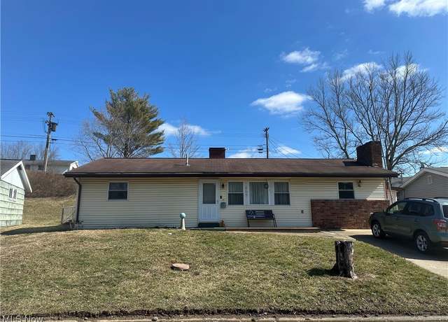Property at 167 Andover Rd, Woodsfield, OH 43793, 3 beds, 1 bath