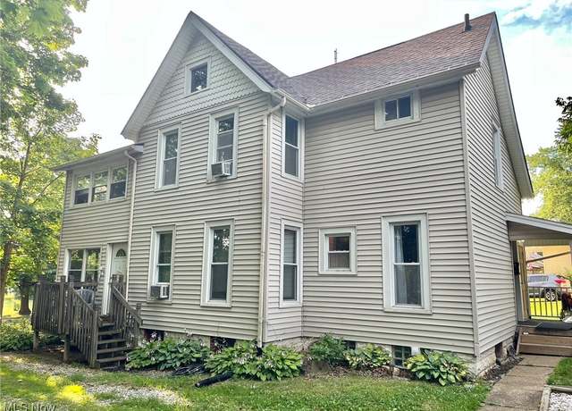 Property at 87 Fairview Ave, Wadsworth, OH 44281, 4 beds, 2 baths