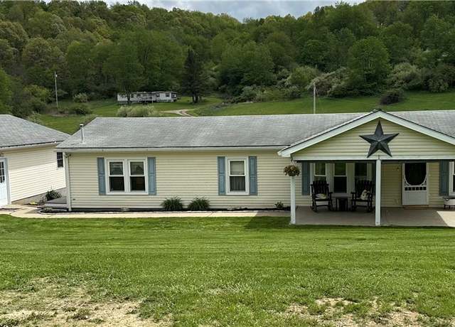 Property at 1367 Arner Rd, Chester, WV 26034, 3 beds, 2 baths