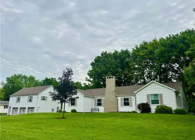 Property at 1803 Stillwagon Rd, Warren, OH 44484, 4 beds, 2 baths