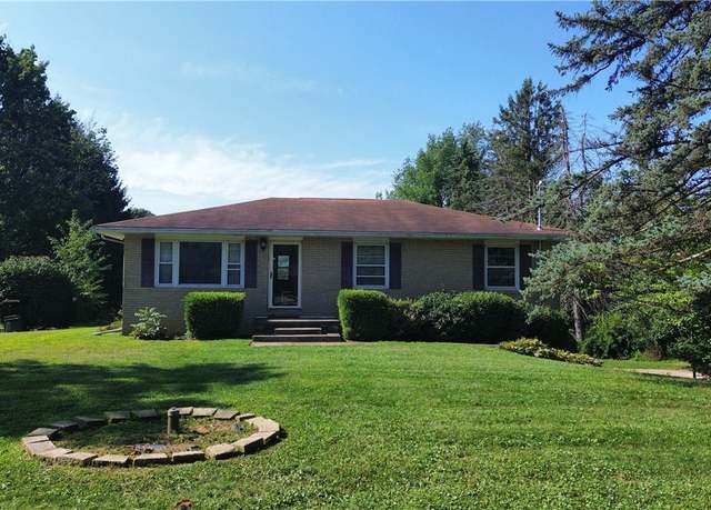 Property at 854 Harring Rd, Uniontown, OH 44685, 3 beds, 1.5 baths