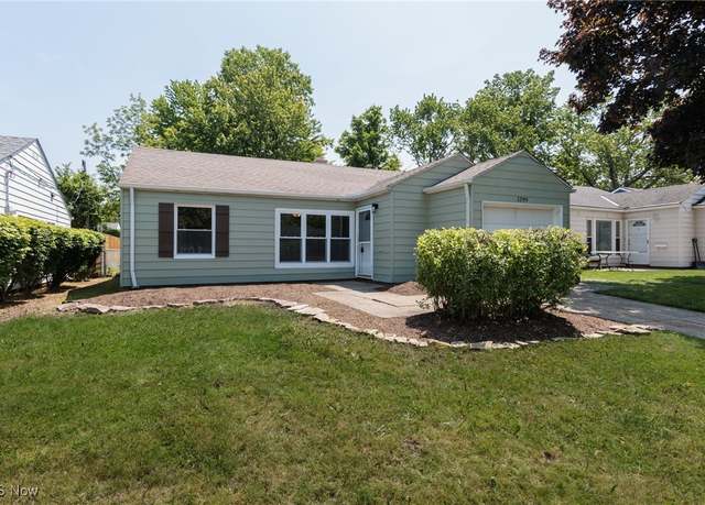 Property at 1299 Eastwood Ave, Mayfield Heights, OH 44124, 3 beds, 1 bath