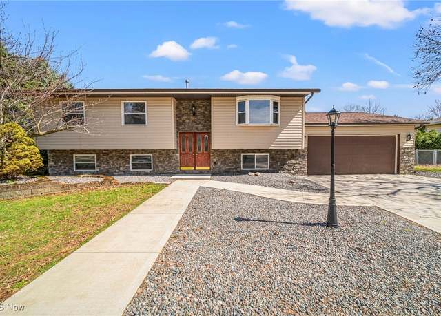 Property at 304 Hawk Ridge Dr, Painesville Township, OH 44077, 4 beds, 1 bath
