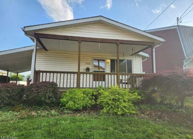 Property at 702 21st St, Vienna, WV 26105, 3 beds, 1 bath