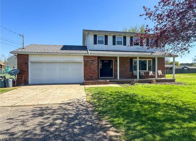 Property at 203 57th St, Vienna, WV 26105, 4 beds, 3 baths