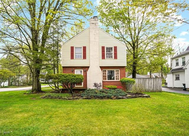 Property at 7219 N Lima Rd, Poland, OH 44514, 3 beds, 1.5 baths