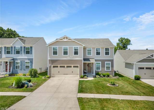 Property at 151 Springvale Dr, Amherst, OH 44001, 5 beds, 3.5 baths