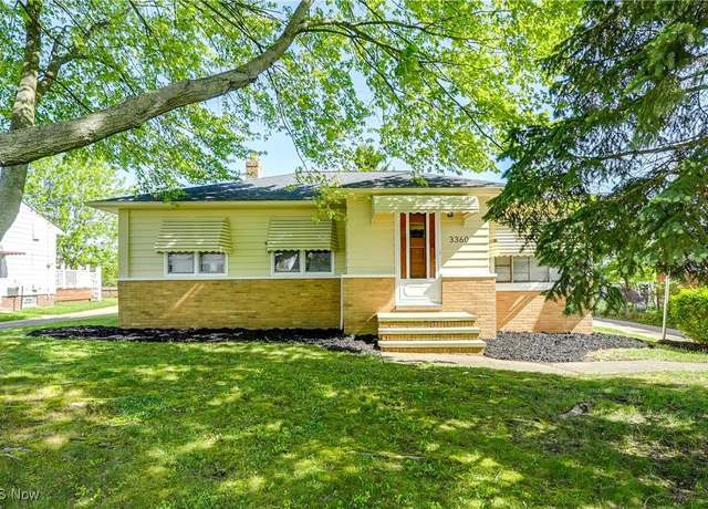 Property at 3360 Hilltop Dr, Parma, OH 44134, 3 beds, 2 baths