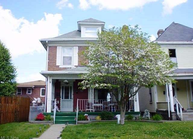 Property at 524 Grant St, Newell, WV 26050, 3 beds, 1.5 baths