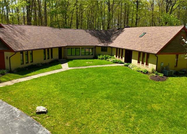 Property at 3362 Foskett Rd, Medina, OH 44256, 4 beds, 3 baths