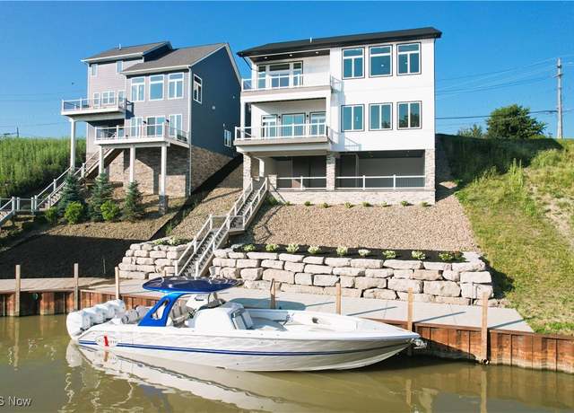 Property at 2048 Forest Dr, Eastlake, OH 44095, 4 beds, 4 baths