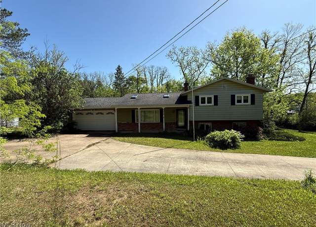 Property at 6855 Painesville Ravenna Rd, Concord, OH 44077, 3 beds, 2 baths