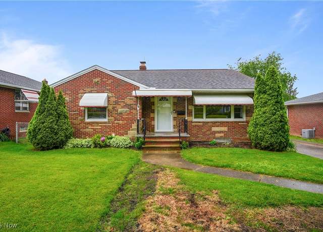 Property at 304 E Dresden Ave, Akron, OH 44301, 3 beds, 2 baths