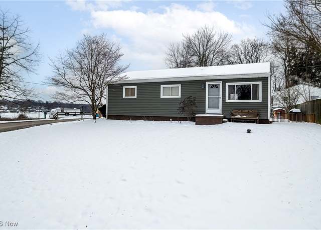 Property at 700 Longacre Dr, Coventry, OH 44319, 3 beds, 1 bath