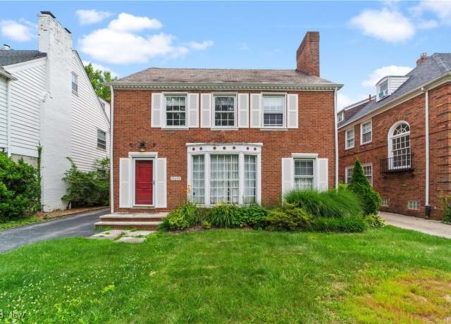 Property at 19609 Winslow Rd, Shaker Heights, OH 44122, 6 beds, 3 baths