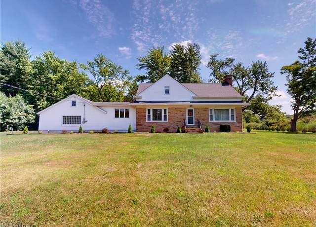 Property at 11637 Ravenna Rd, Chardon, OH 44024, 4 beds, 2 baths