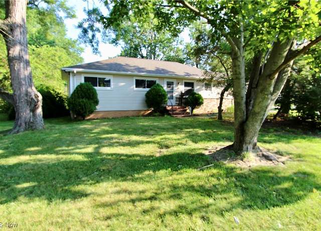 Property at 22420 Mastick Rd, Fairview Park, OH 44126, 3 beds, 1.5 baths