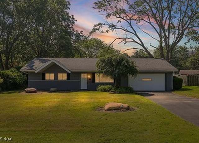 Property at 6265 Thunderbird Dr, Mentor, OH 44060, 4 beds, 2 baths