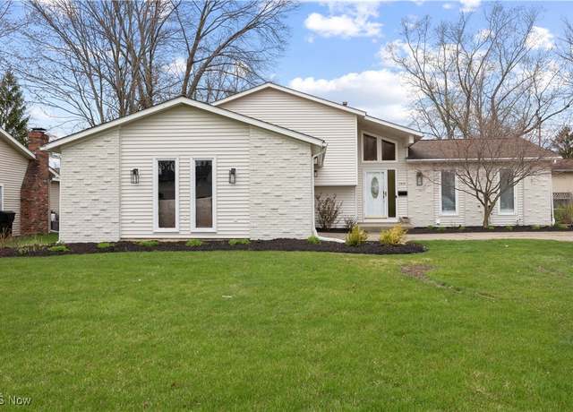 Property at 1312 Douglas Ct, Lorain, OH 44053, 4 beds, 2 baths