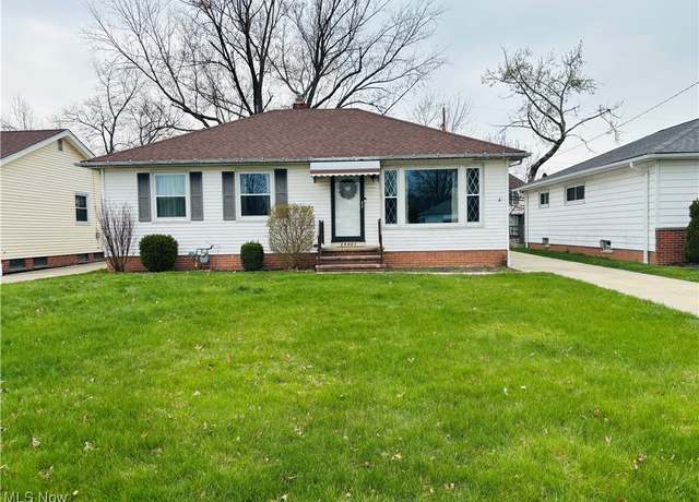 Property at 29401 Fairway Blvd, Willowick, OH 44095, 3 beds, 2 baths