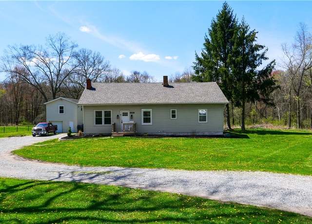Property at 2991 Bushnell Campbell Rd, Fowler, OH 44418, 5 beds, 2 baths