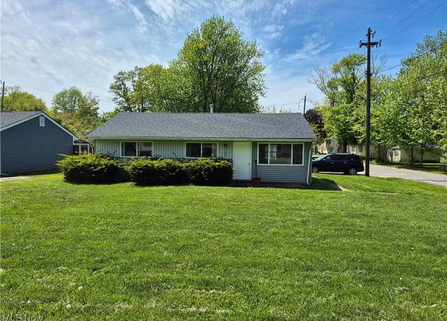 Property at 1534 Hubbard Rd, Madison, OH 44057, 3 beds, 1.5 baths
