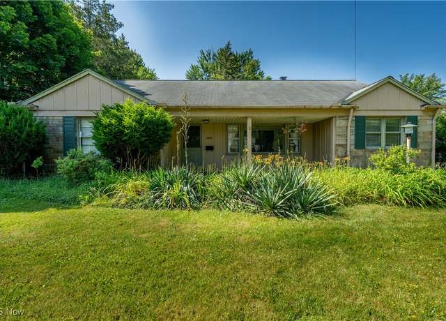 Property at 18943 Story Rd, Rocky River, OH 44116, 2 beds, 1.5 baths