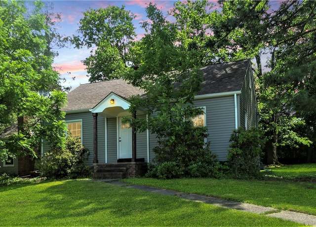 Property at 7685 Saratoga Rd, Middleburg Heights, OH 44130, 2 beds, 2 baths