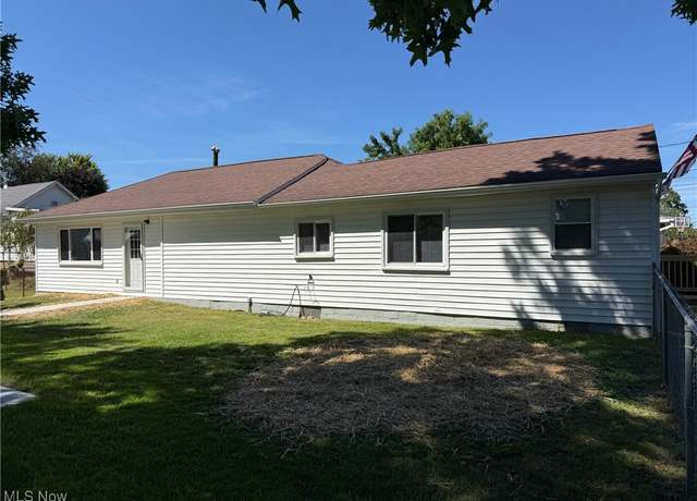 Property at 1534 Front St, Lakemore, OH 44250, 3 beds, 2 baths