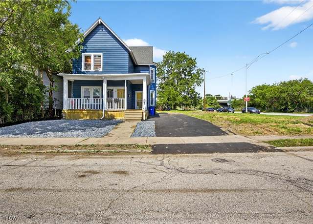 Property at 3112 W 97th St, Cleveland, OH 44102, 5 beds, 3 baths