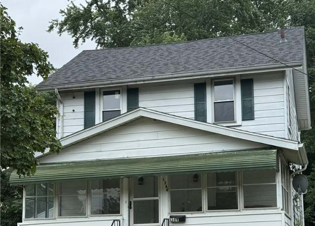 Property at 1364 Arnold Ave, Akron, OH 44305, 3 beds, 1 bath