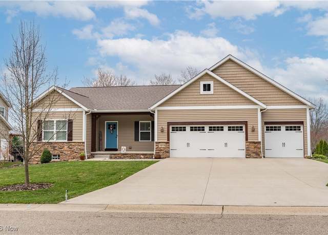 Property at 7273 Ashmoore Ave NW, North Canton, OH 44720, 3 beds, 2 baths