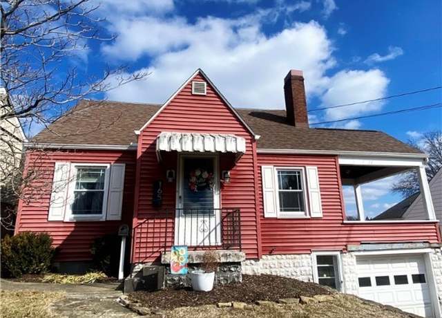 Property at 165 N Sugar St, St. Clairsville, OH 43950, 3 beds, 2.5 baths