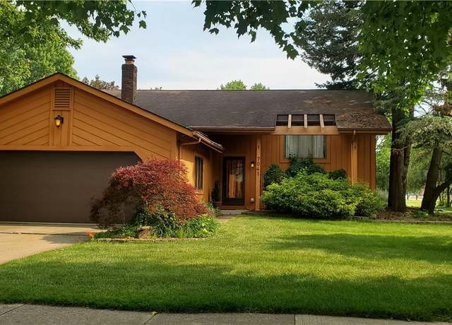 Property at 7041 Hopkins Rd, Mentor, OH 44060, 4 beds, 2 baths