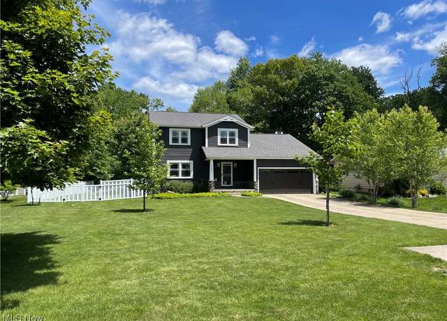 Property at 1057 N Portage Path, Akron, OH 44313, 3 beds, 2.5 baths