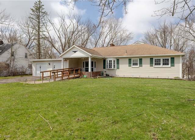 Property at 1639 S Ridge Rd W, Ashtabula, OH 44004, 5 beds, 4 baths