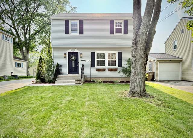 Property at 3210 Bailey Rd, Cuyahoga Falls, OH 44221, 3 beds, 1.5 baths