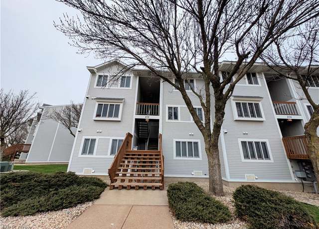 Property at 206 W Lakeshore Dr Unit C, Port Clinton, OH 43452, 1 bed, 1 bath