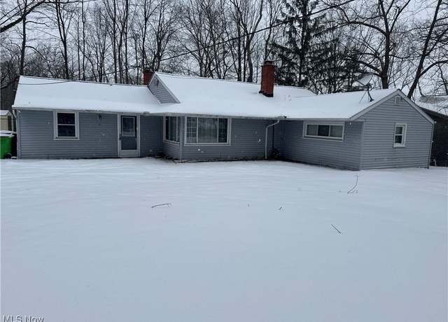 Property at 2510 Rockefeller Rd, Wickliffe, OH 44092, 3 beds, 2 baths