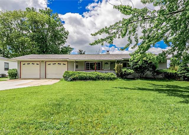 Property at 23340 Comstock Rd, Bedford Heights, OH 44146, 3 beds, 1.5 baths