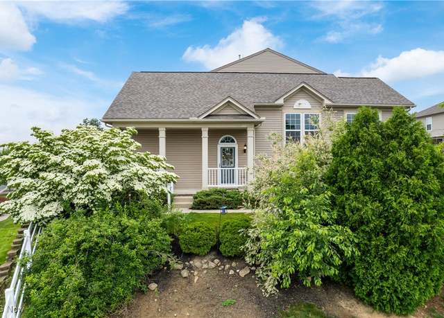 Property at 398 Caleb Dr, Copley, OH 44321, 2 beds, 2.5 baths