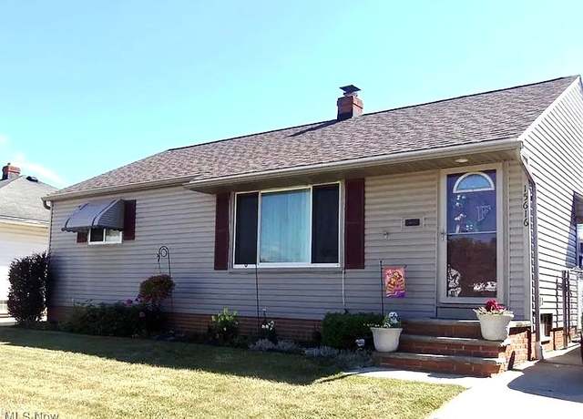 Property at 15616 Greendale Rd, Maple Heights, OH 44137, 3 beds, 2 baths