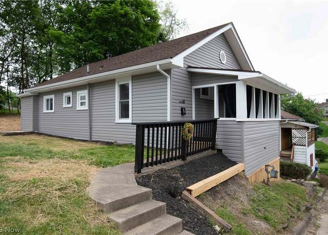 Property at 502 N 13th St, Cambridge, OH 43725, 3 beds, 1 bath