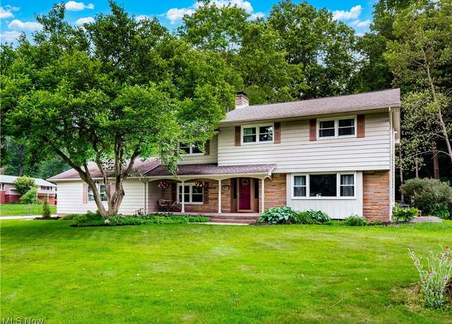 Property at 2995 Mccormick Rd, Silver Lake, OH 44224, 4 beds, 2.5 baths