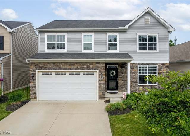 Property at 12156 Edgehill Oval, Strongsville, OH 44149, 4 beds, 2.5 baths