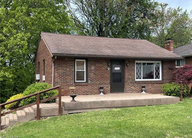 Property at 385 Truax Ln, Weirton, WV 26062, 2 beds, 1 bath